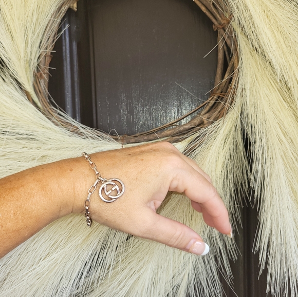 GUCCI STATEMENT bracelet Double  G's!!! 925 Sterling Silver 🧡💚💛💙💜 - Picture 6 of 7